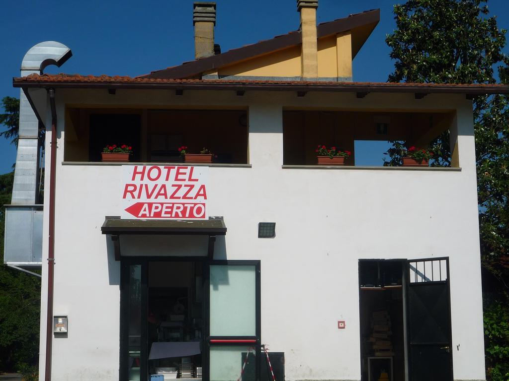 Hotel Rivazza Imola Exterior photo